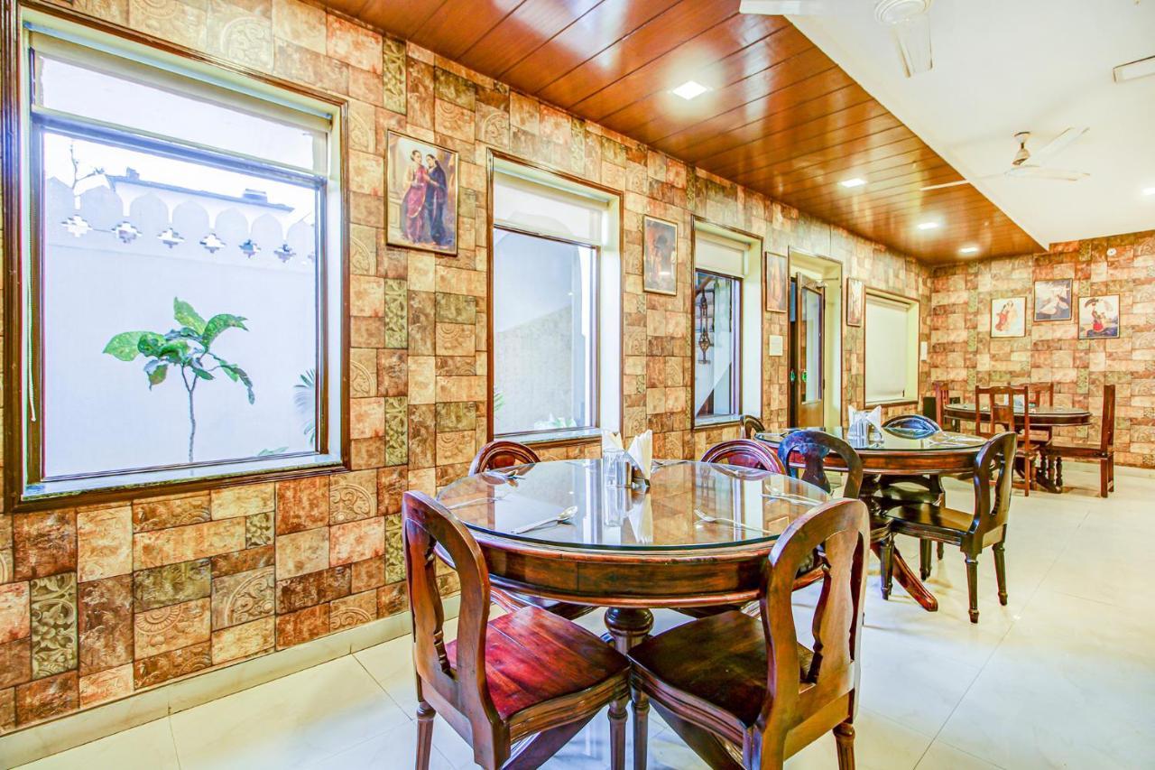 Fabexpress Utsav Villas Τζαϊπούρ Εξωτερικό φωτογραφία